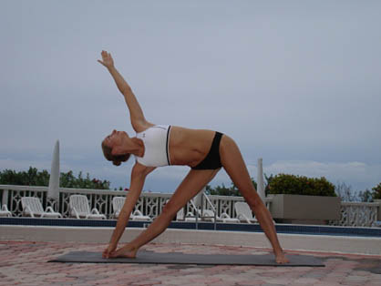 utthita trikonasana a